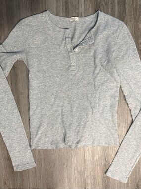 Brandy Melville Gray Waffle-Knit Henley Top
